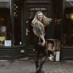 Berlin #603 - Tanned sling leather camera strap - Image 3